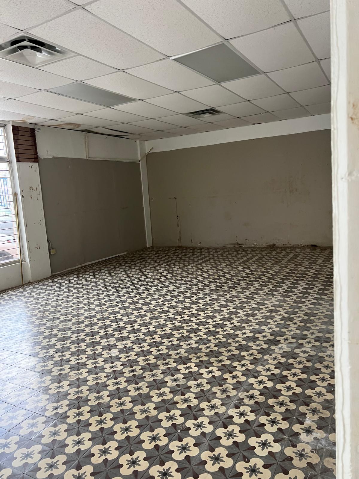 Calle Paseo del Pueblo - 1